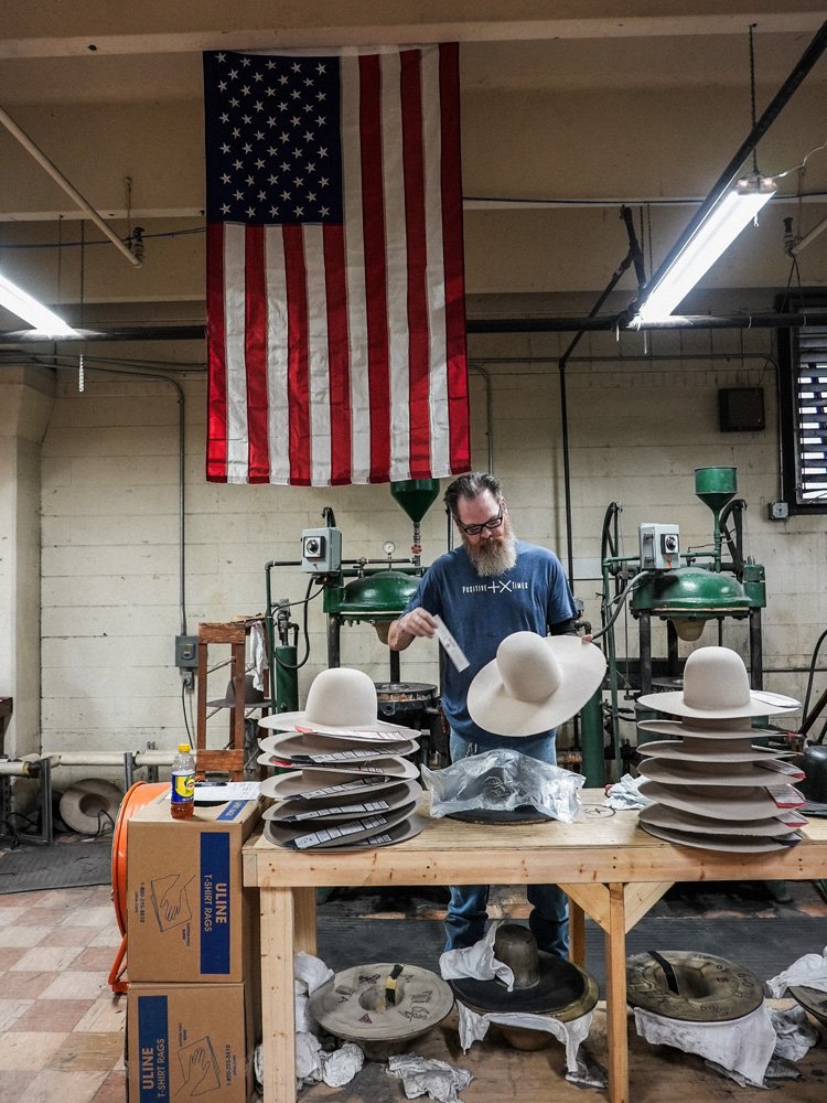 AmericanHat_Color_Manufacturing-235
